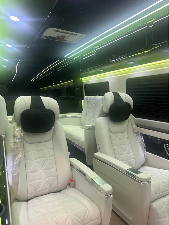 2026 Mercedes-Benz VS30 Sprinter - Image 2 of 20