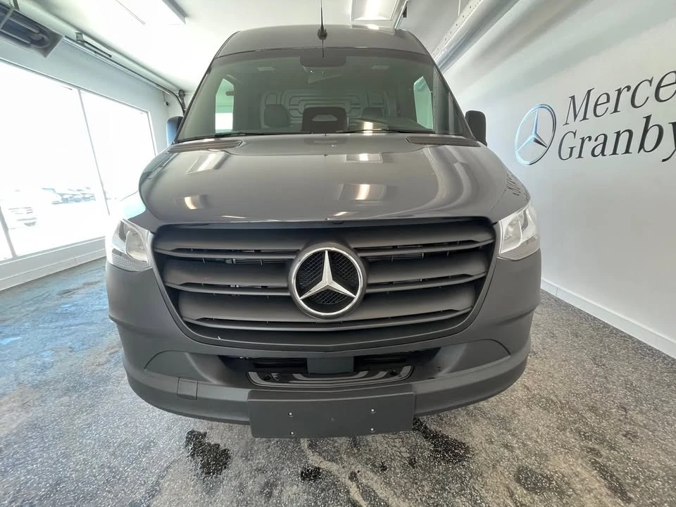 2026 Mercedes-Benz VS30 Sprinter - Image 9 of 17