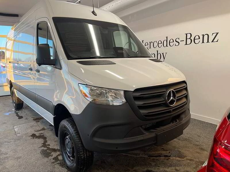 2026 Mercedes-Benz VS30 Sprinter - Image 2 of 17