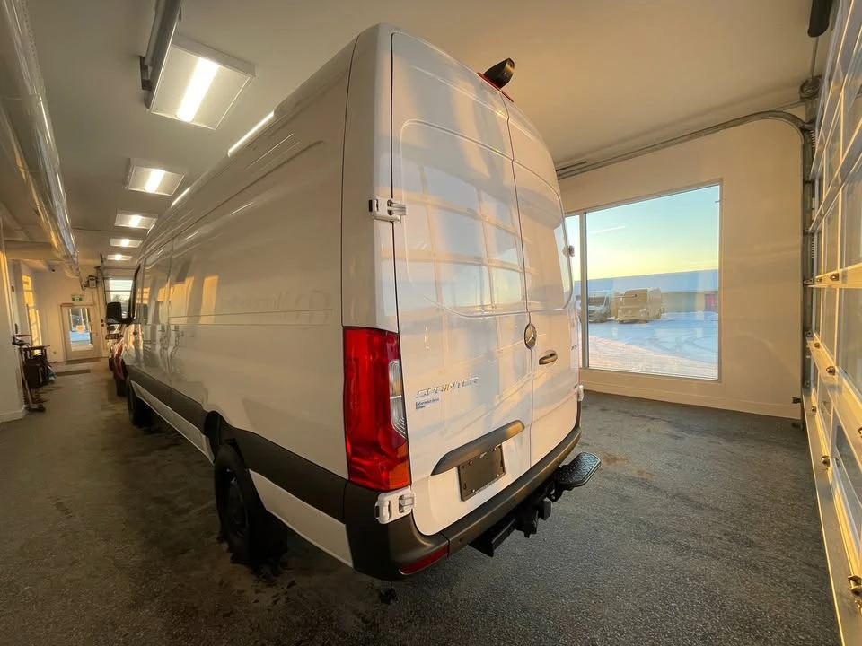 2026 Mercedes-Benz VS30 Sprinter - Image 6 of 17