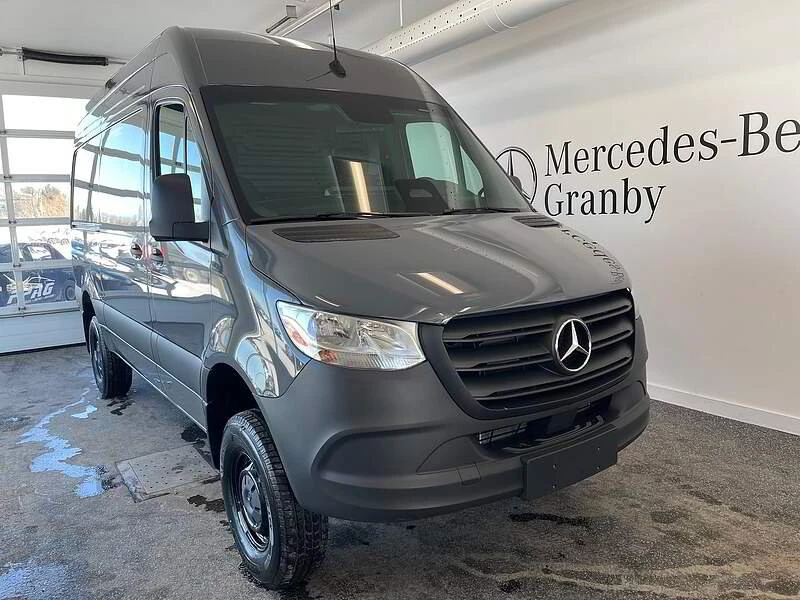 2026 Mercedes-Benz VS30 Sprinter - Image 2 of 17