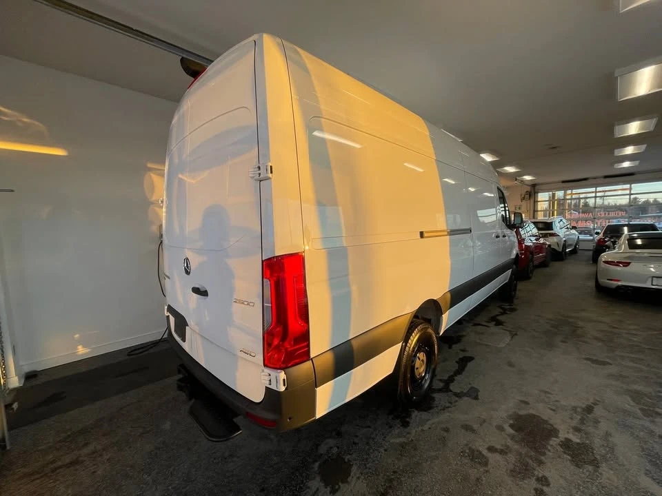2026 Mercedes-Benz VS30 Sprinter - Image 5 of 17