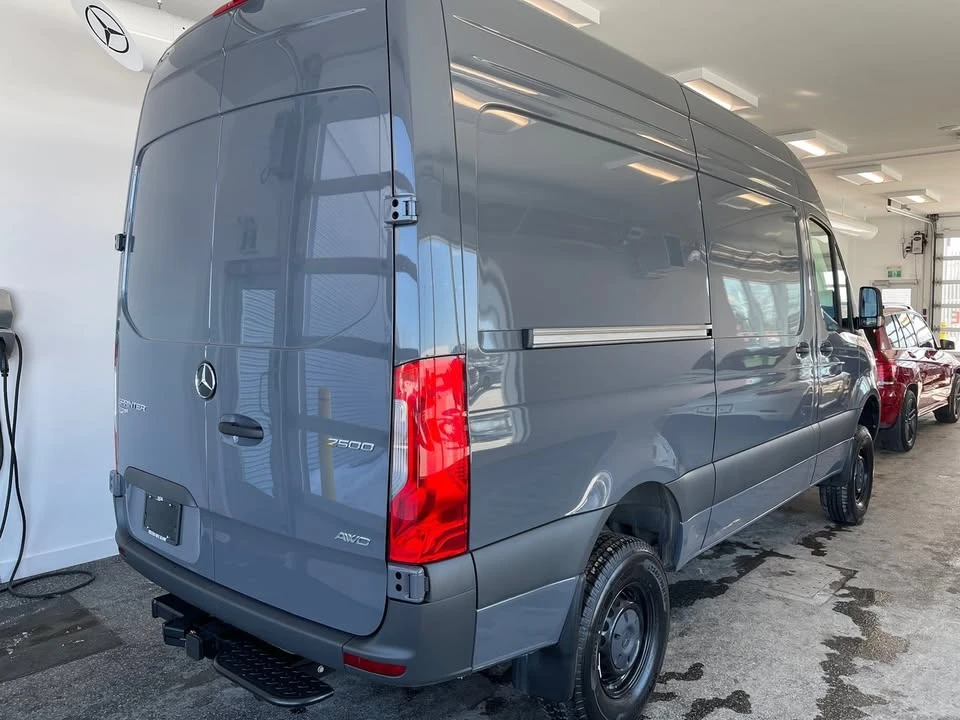 2026 Mercedes-Benz VS30 Sprinter - Image 5 of 17
