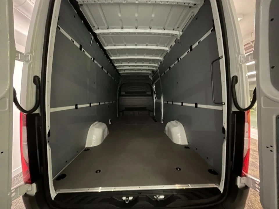 2026 Mercedes-Benz VS30 Sprinter - Image 6 of 17