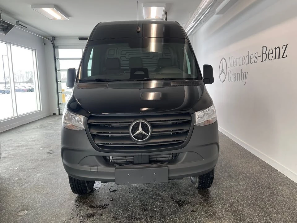 2026 Mercedes-Benz VS30 Sprinter - Image 9 of 18