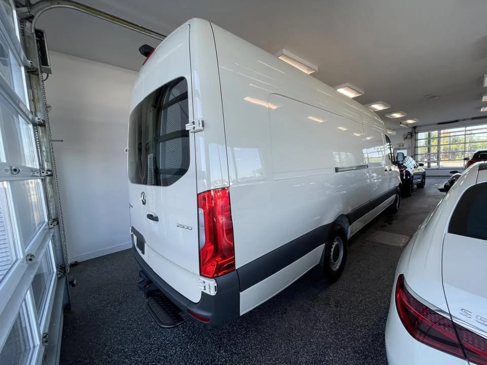 2026 Mercedes-Benz VS30 Sprinter - Image 6 of 18