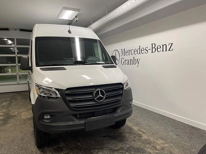 2026 Mercedes-Benz VS30 Sprinter - Image 2 of 17