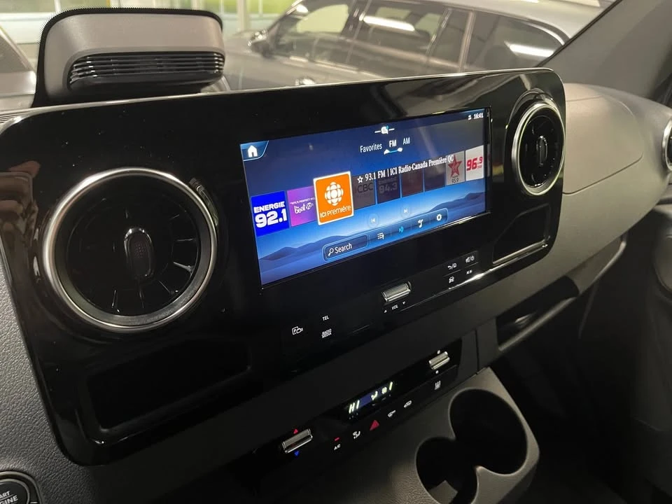 2026 Mercedes-Benz VS30 Sprinter - Image 14 of 17