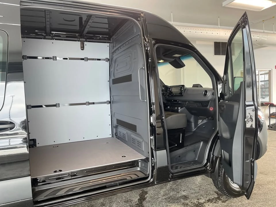2026 Mercedes-Benz VS30 Sprinter - Image 3 of 18