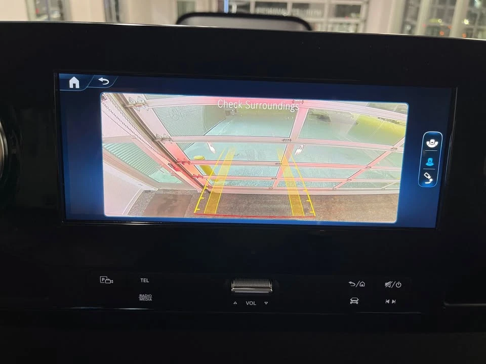 2026 Mercedes-Benz VS30 Sprinter - Image 16 of 17