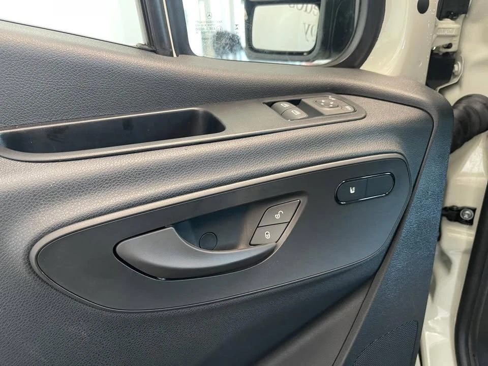 2026 Mercedes-Benz VS30 Sprinter - Image 10 of 18