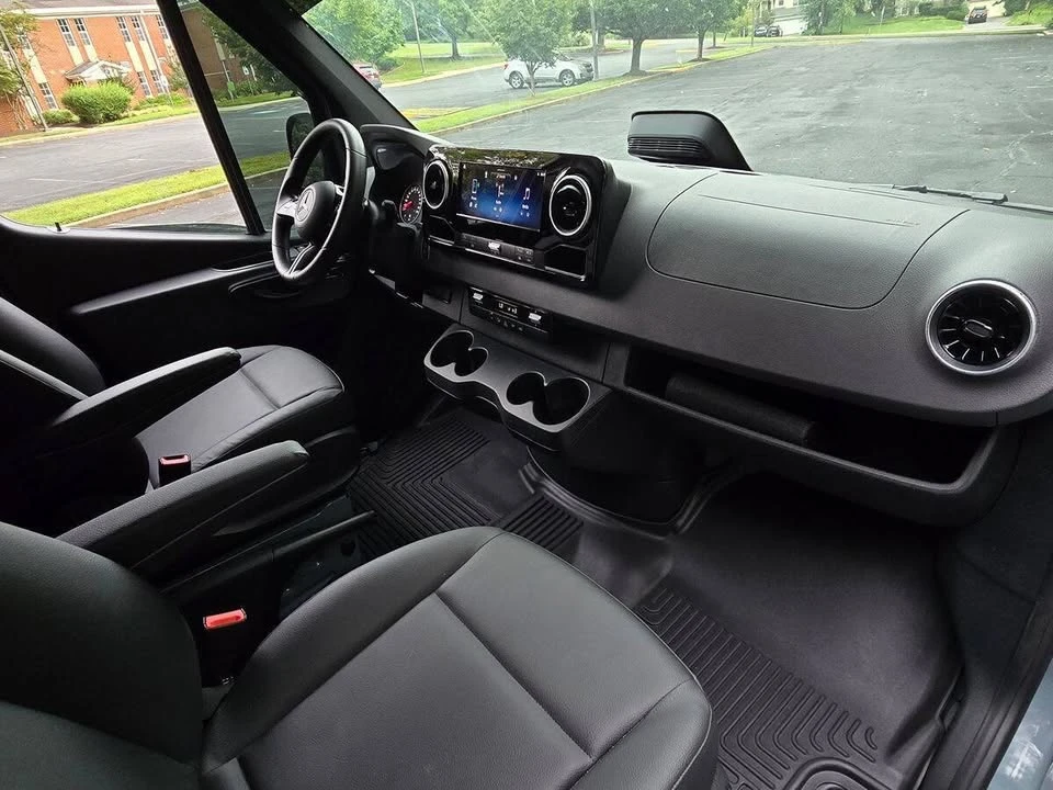 2026 Mercedes-Benz VS30 Sprinter - Image 17 of 20