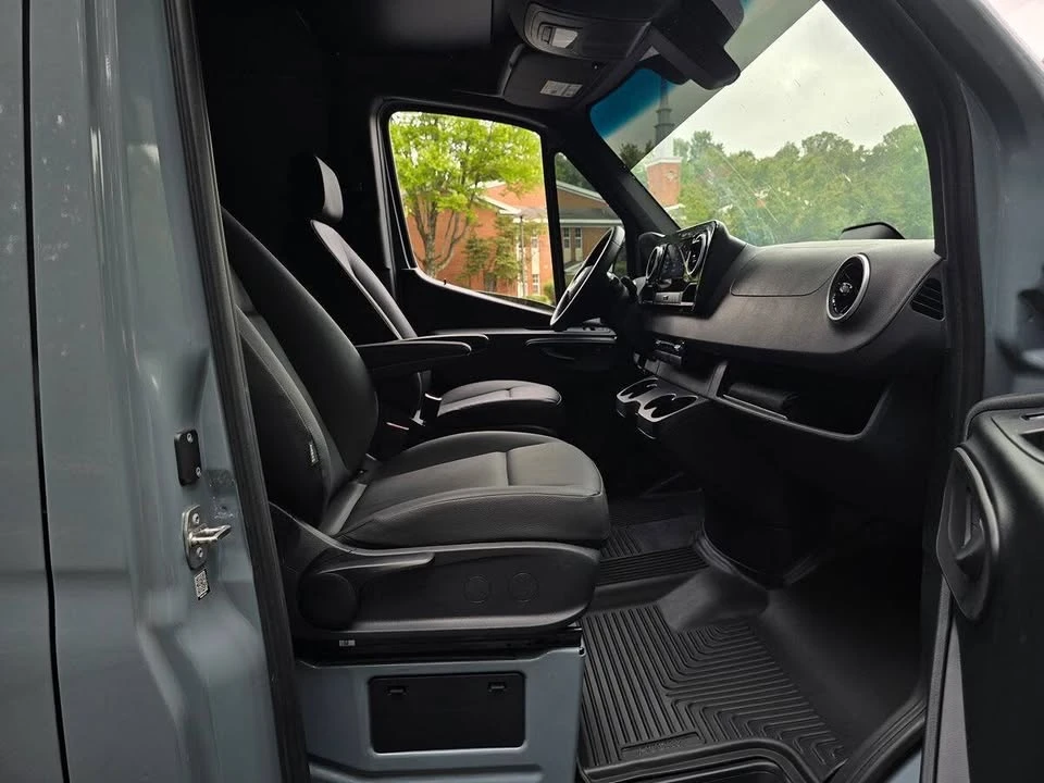 2026 Mercedes-Benz VS30 Sprinter - Image 16 of 20