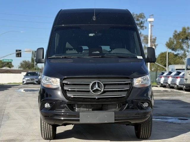 2026 Mercedes-Benz VS30 Sprinter - Image 5 of 12