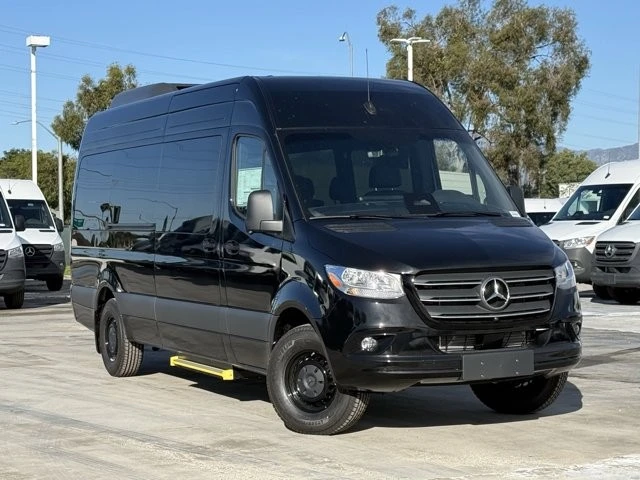 2026 Mercedes-Benz VS30 Sprinter - Image 2 of 12