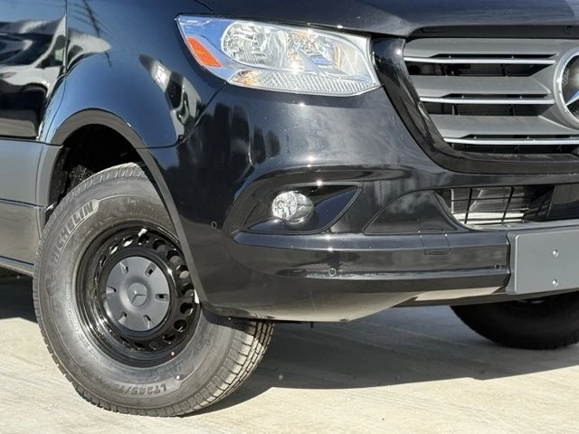 2026 Mercedes-Benz VS30 Sprinter - Image 4 of 12