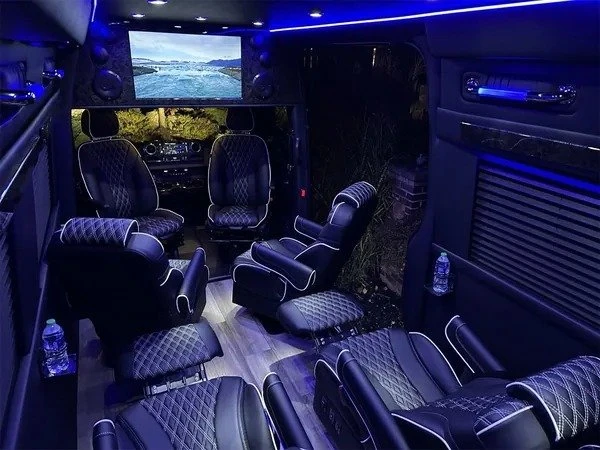 2026 Mercedes-Benz VS30 Sprinter - Image 17 of 20