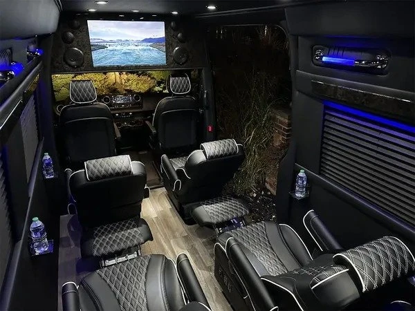 2026 Mercedes-Benz VS30 Sprinter - Image 7 of 20