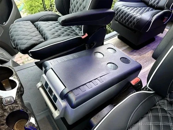 2026 Mercedes-Benz VS30 Sprinter - Image 19 of 20