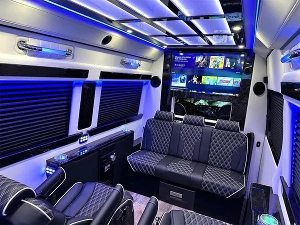 2026 Mercedes-Benz VS30 Sprinter - Image 17 of 20