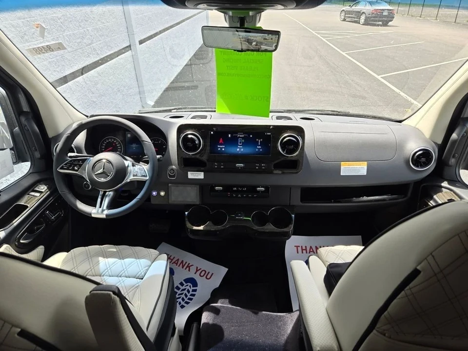 2026 Mercedes-Benz VS30 Sprinter - Image 2 of 21