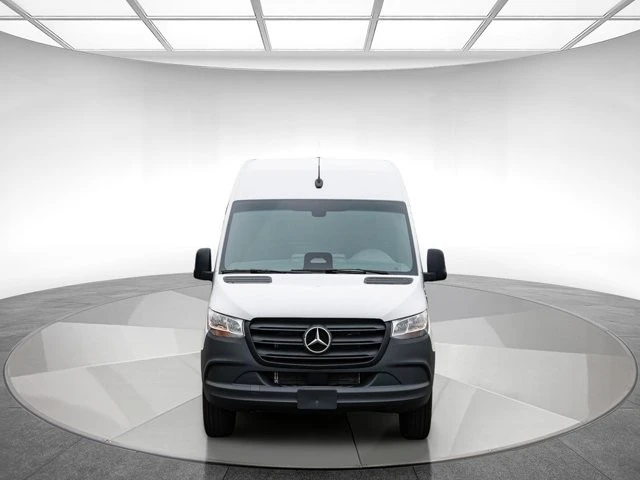 2026 Mercedes-Benz VS30 Sprinter - Image 6 of 12