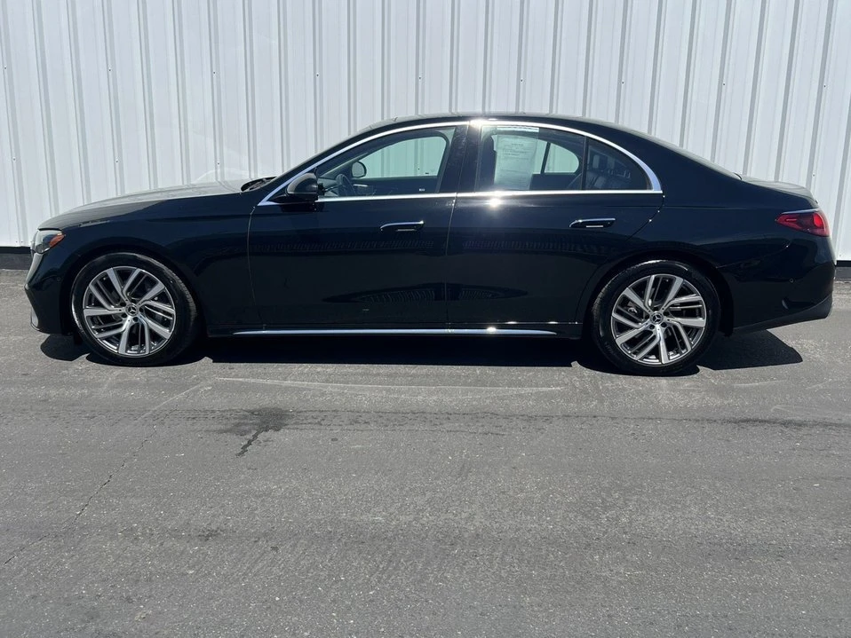 2026 Mercedes-Benz W214 E-Class - Image 3 of 10