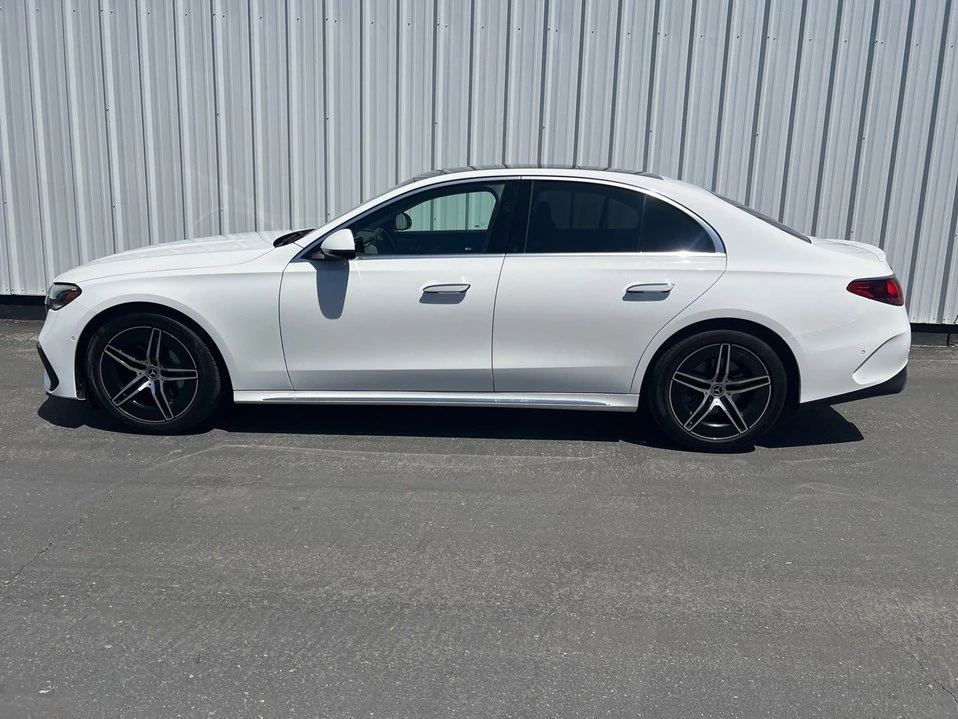 2026 Mercedes-Benz W214 E-Class - Image 3 of 10