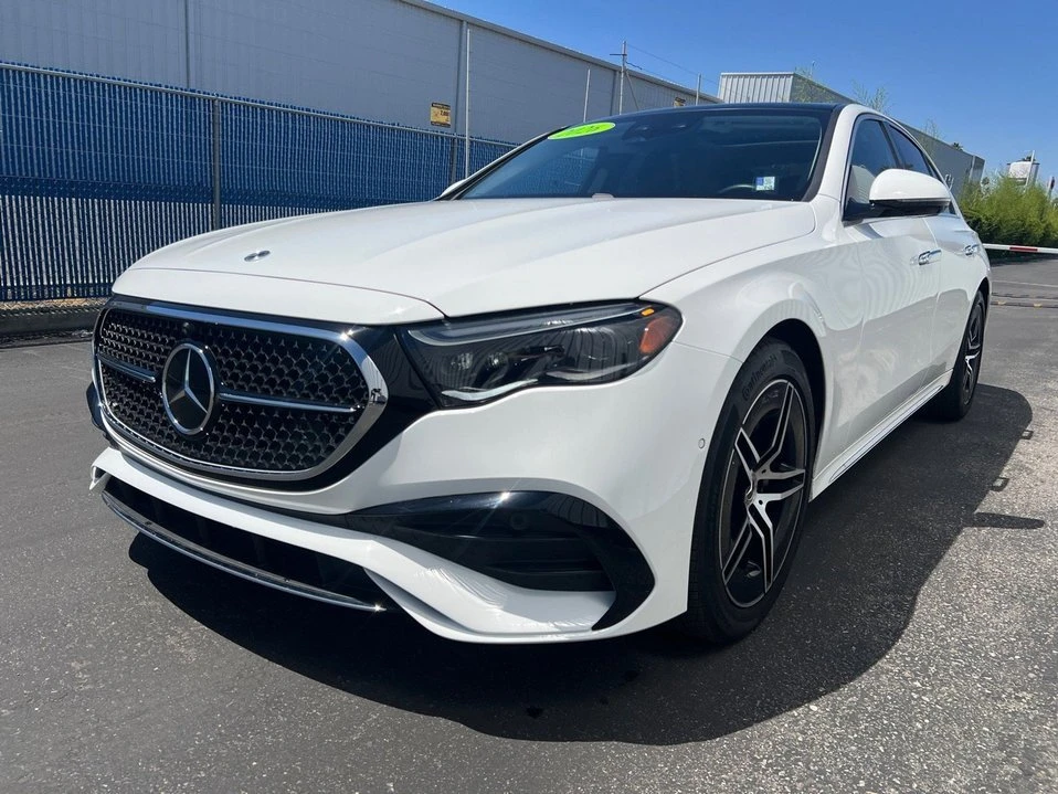 2026 Mercedes-Benz W214 E-Class - Image 9 of 10