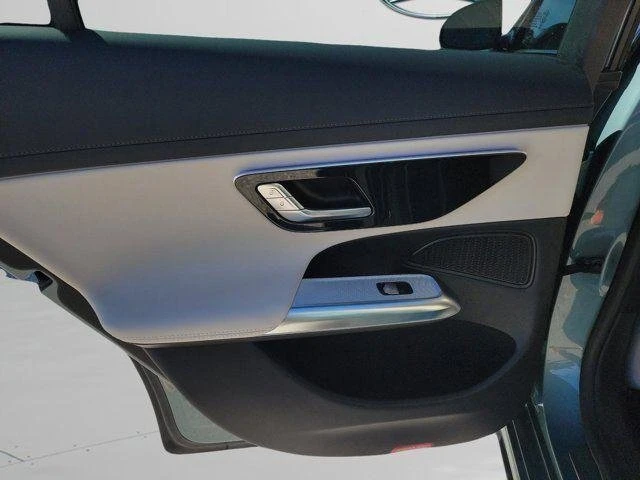 2026 Mercedes-Benz W214 E-Class - Image 11 of 19