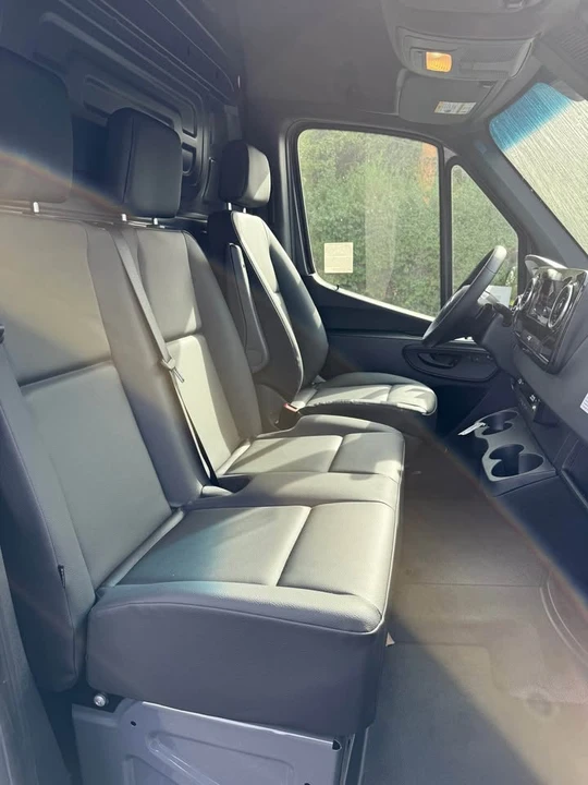 2026 Mercedes-Benz VS30 Sprinter - Image 3 of 10