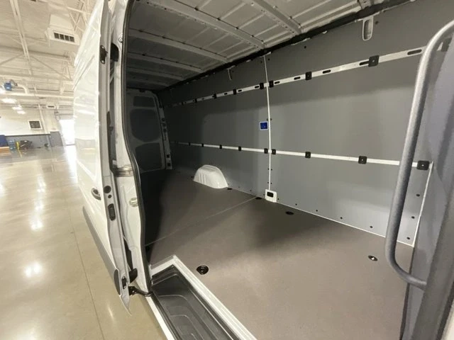 2026 Mercedes-Benz VS30 Sprinter - Image 12 of 13