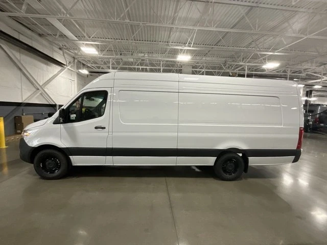 2026 Mercedes-Benz VS30 Sprinter - Image 3 of 13
