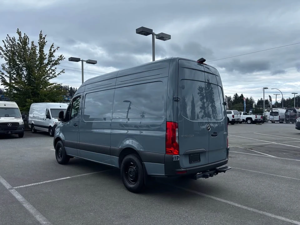 2026 Mercedes-Benz VS30 Sprinter - Image 3 of 15