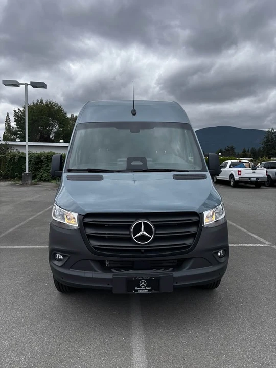 2026 Mercedes-Benz VS30 Sprinter - Image 7 of 15