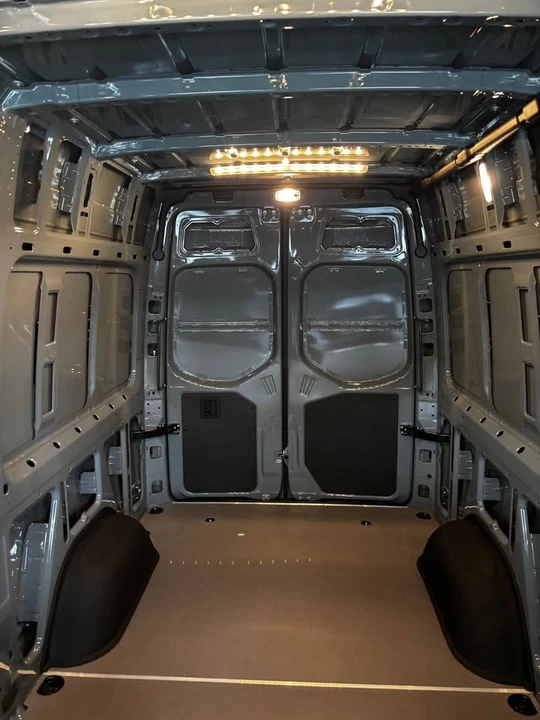 2026 Mercedes-Benz VS30 Sprinter - Image 11 of 15