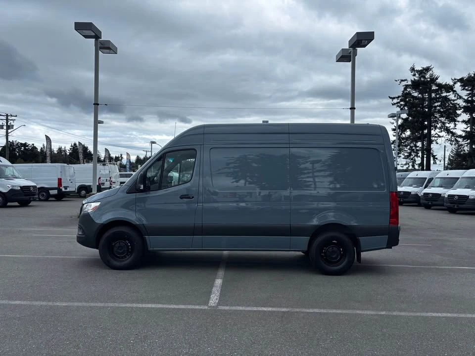 2026 Mercedes-Benz VS30 Sprinter - Image 2 of 15