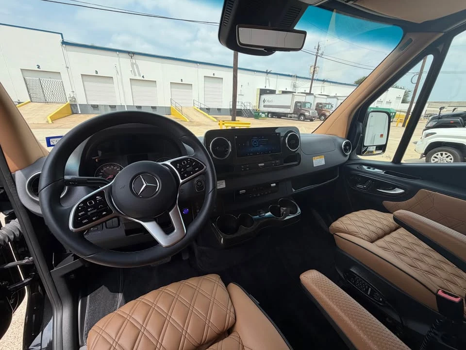 2026 Mercedes-Benz VS30 Sprinter - Image 7 of 19