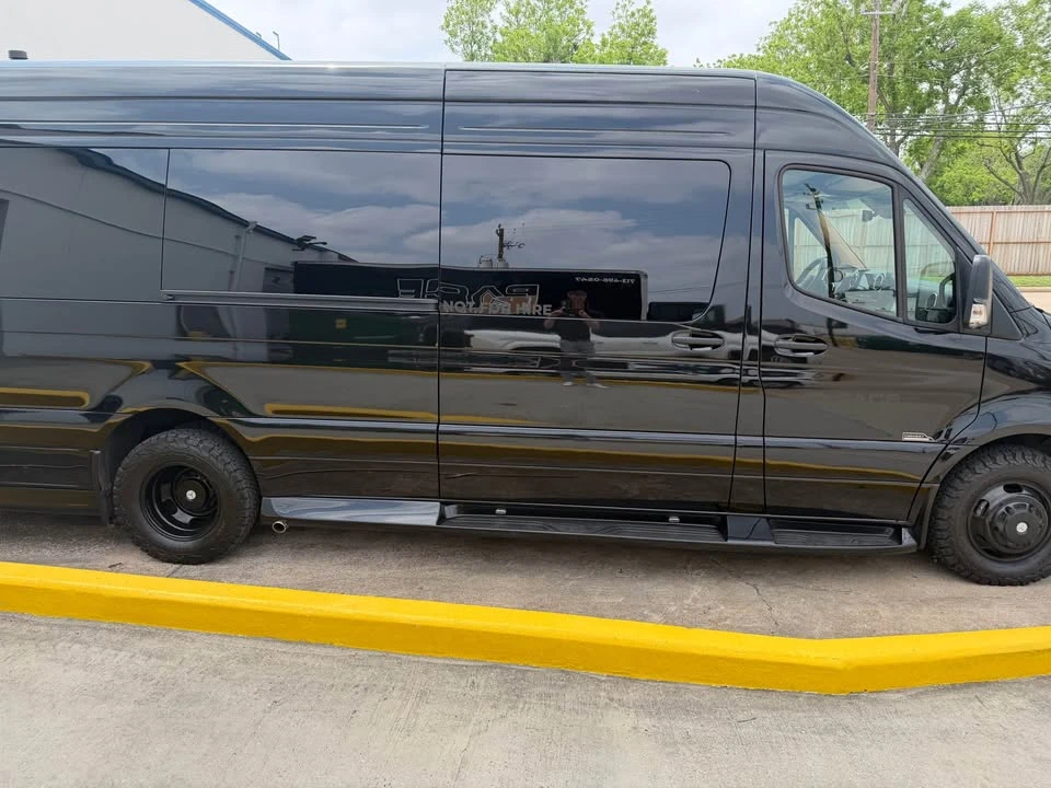 2026 Mercedes-Benz VS30 Sprinter - Image 10 of 19