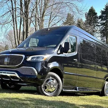 2026 Mercedes-Benz Sprinter Touring Coach Maybach 14 Passenger Elegance Trim