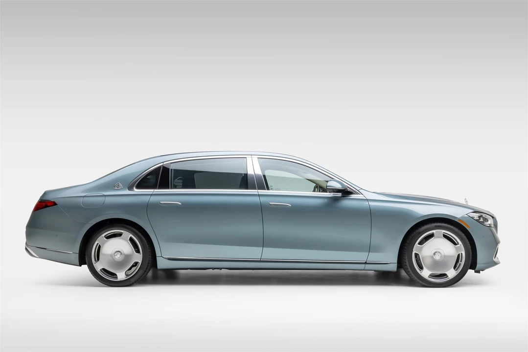 2026 Mercedes-Benz W223 Maybach S-Class - Image 7 of 31