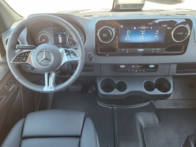 2026 Mercedes-Benz VS30 Sprinter - Image 15 of 20