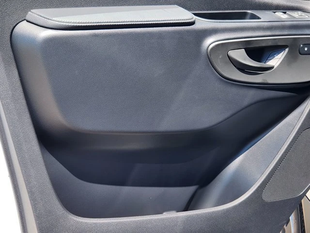 2026 Mercedes-Benz VS30 Sprinter - Image 10 of 20