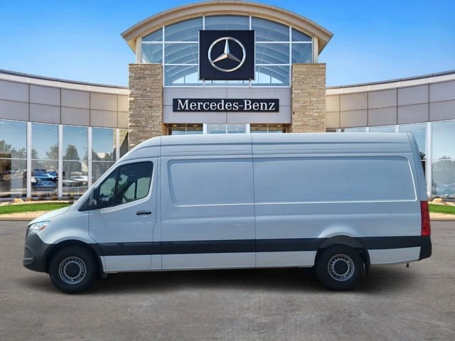 2026 Mercedes-Benz VS30 Sprinter - Image 2 of 20