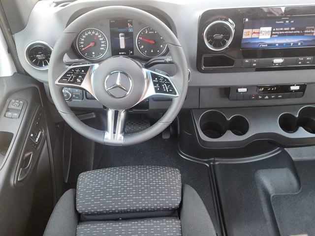 2026 Mercedes-Benz VS30 Sprinter - Image 13 of 20