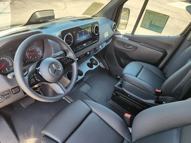 2026 Mercedes-Benz VS30 Sprinter - Image 7 of 20