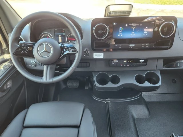 2026 Mercedes-Benz VS30 Sprinter - Image 18 of 20