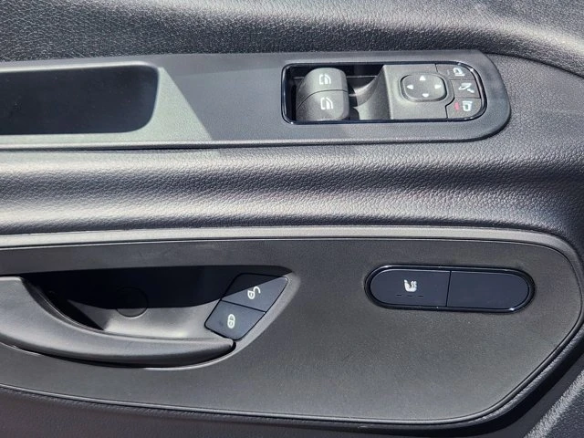 2026 Mercedes-Benz VS30 Sprinter - Image 11 of 20
