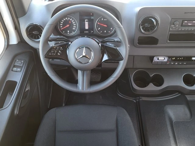 2026 Mercedes-Benz VS30 Sprinter - Image 12 of 20