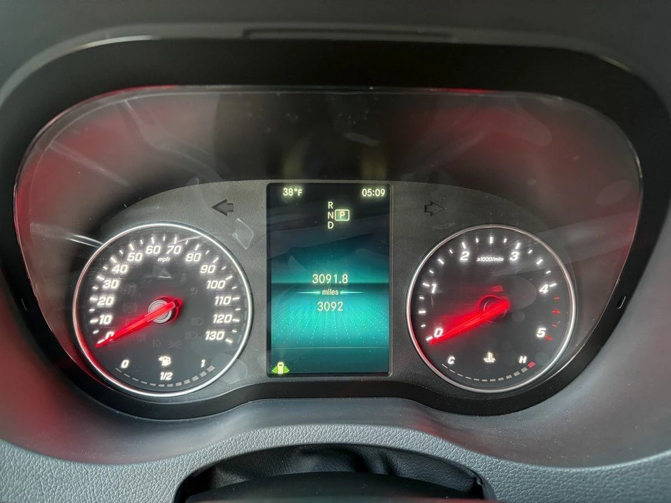 2026 Mercedes-Benz VS30 Sprinter - Image 13 of 21